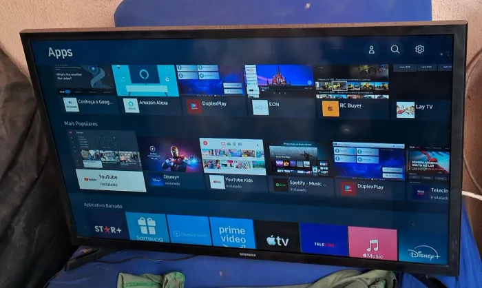 TV 32 Samsung smart faço entrega 