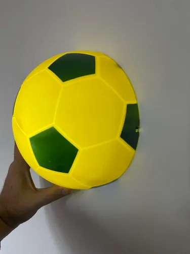 Luminaria parede bola copa para 3 pilhas - decoração ou quarto meninos e meninas