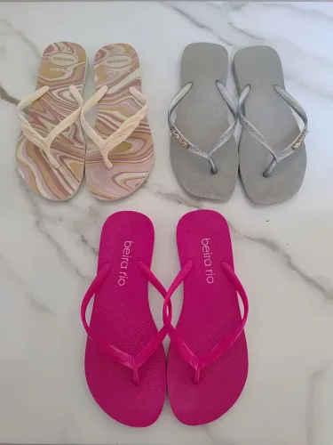Chinelos Havaianas e Beira Rio