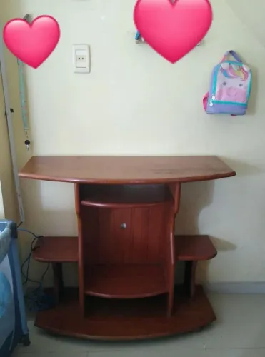 HACK ESTANTE DE MADEIRA ANGELIM 600,00 