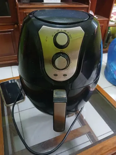 Vende-se essa Air fryer