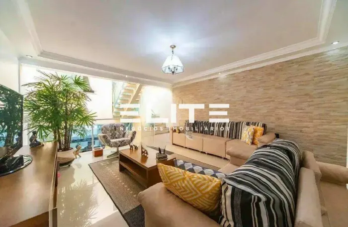 Sobrado com 4 dormitórios à venda, 233 m² por R$ 1.590.000,00 - Vila Eldízia - Santo André