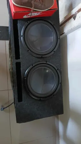 Caixa da Pioneer boca de 12 cara preta