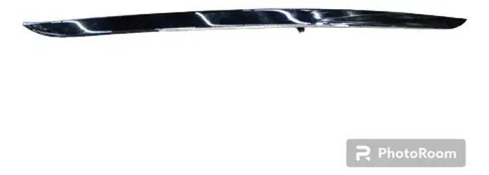 Friso Cromado Tampa Traseira Fiat Grand Siena 100190622 1