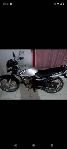 QUERO VENDER ELA POR 3.000 PEGO ATE 2.800