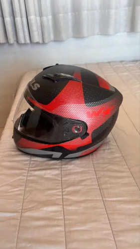 Capacete Peels vermelho número 56
