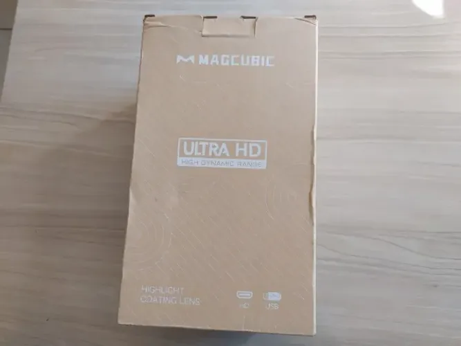 Projetor Magcubic HY320 Preto 1080P 110V/220V HDMI/USB/Wifi/Bluetooth 5.0/Android 11