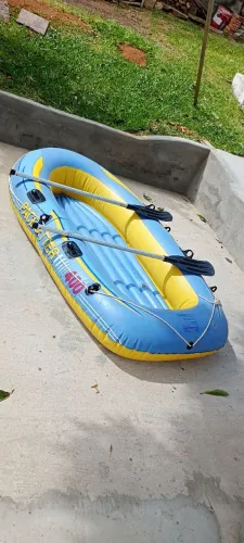 Bote inflável Intex 400