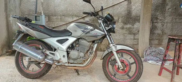 Vendo twister 2008