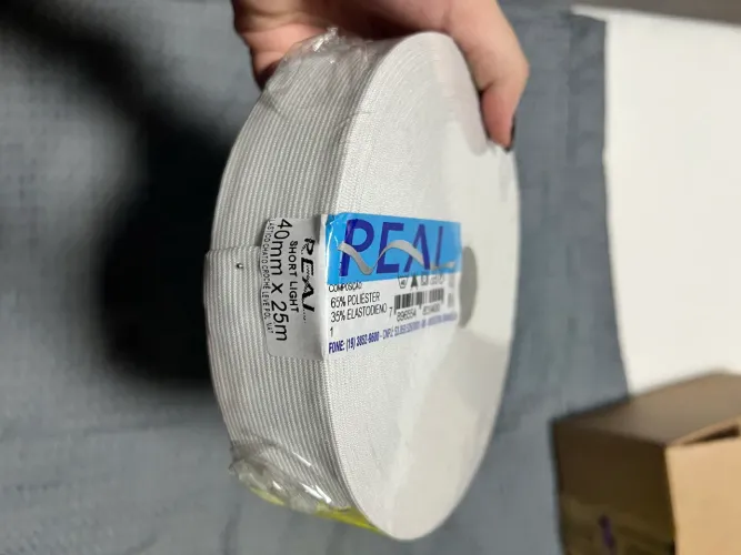 Caixa com 20 rolos de elástico 35mm com 25 metros
