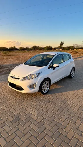 Ford Fiesta SE 1.6 16V Flex 5P 2013