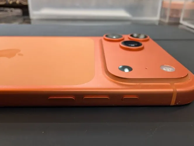 IPHONE 17 PRO MAX 256 na garantia bateria 100%