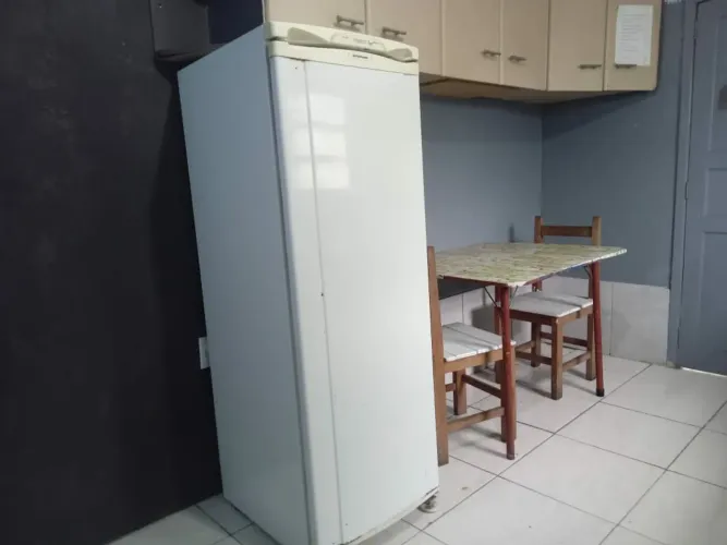 Alugo kitinete mobiliada, 7 minuto centro Florianópolis