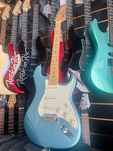 Guitarra Tagima Tw530 Stratocaster SSS 