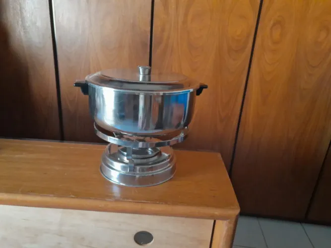 Réchaud de Inox com Panela e Tampa - Excelente Estado