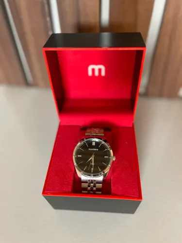 Relógio mondaine