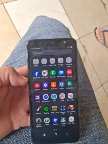 SAMSUNG J8. 64  GB 