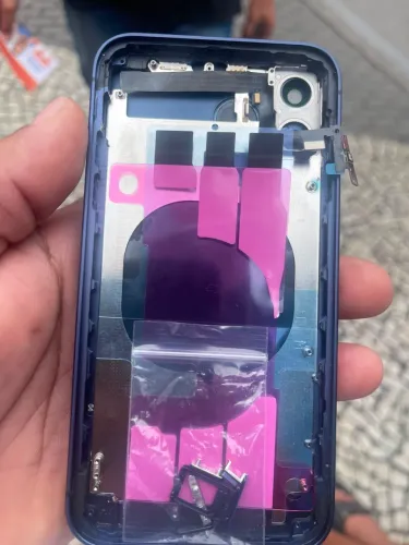 CARCAÇA 11 PARA 17 PRO 180$ NOVA NUNCA USADA