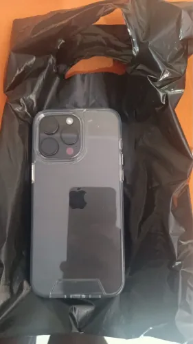 iPHONE 15 PRO MAX PRETO ? 256GB