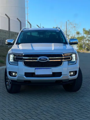 Ford Ranger Limited 3.0 V6 4X4 CD TB Die. AUT 2026
