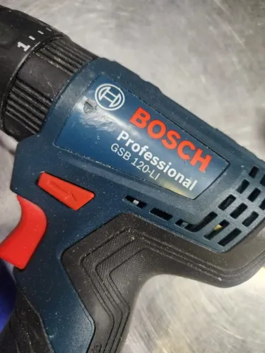 Kit Bosch Professional 12V - Furadeira + Serra + 3 Baterias