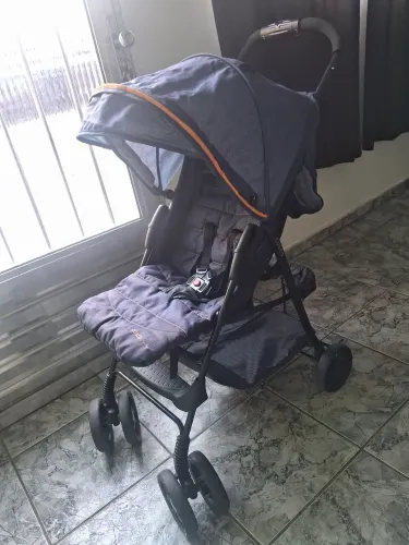 Carrinho de bebê cosco kids