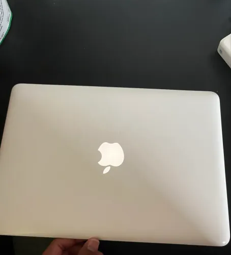 MacBook