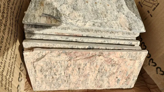 Pedra Miracema rosa almofada 
