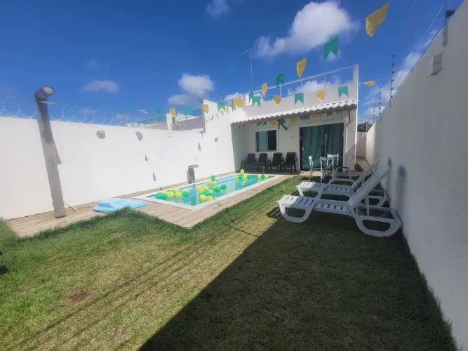 Aluga se casa de temporada em jaua