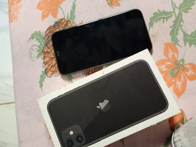 iphone 11 850 pra sair hj