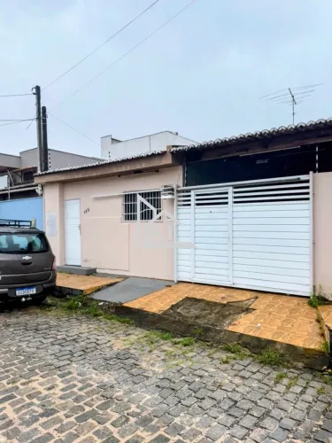 Vendo Casa geminada em Nova Parnamirim próx à Maria Lacerda Montenegro