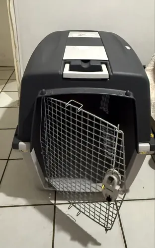 Caixa de Transporte Gulliver 7 IATA - Semi-nova (usada 1 vez)