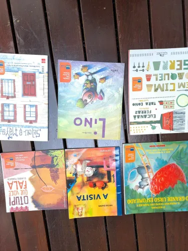 Coleção de livros Itaú
