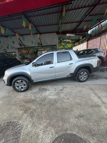 Renault Duster Oroch Intense 1.6 Flex 16V Mec. 2025