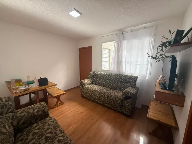 Apartamento mobiliado para locação, 02 quartos e 01 vaga de garagem, no bairro Bom Jesus