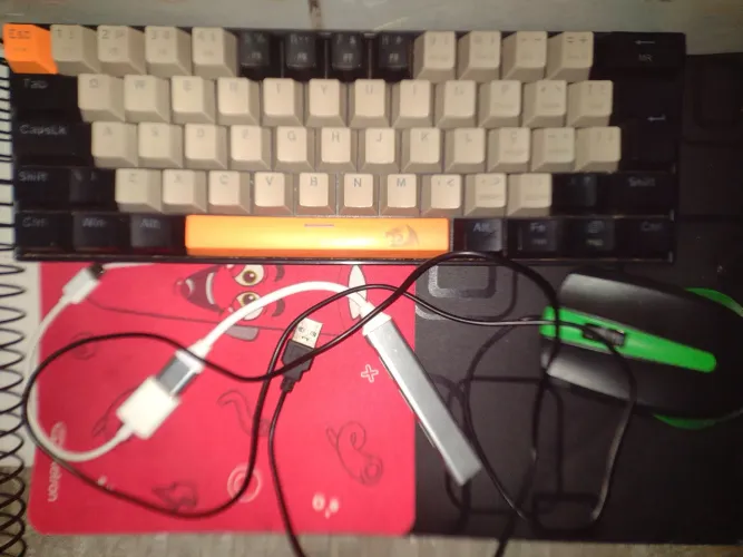 Vendo esse teclado mouse 