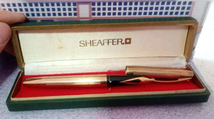 Caneta Sheaffer 14k com estojo Original