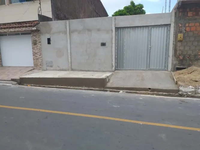 Vendo essa casa no Santa Maria