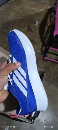 Tênis Adidas