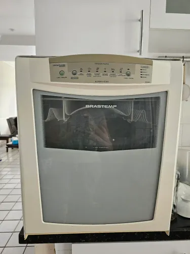 Vende-se máquina de lavar louça