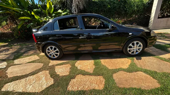 Chevrolet Astra Advantage 2.0 MPFI 8V Flexpower 5P 2011