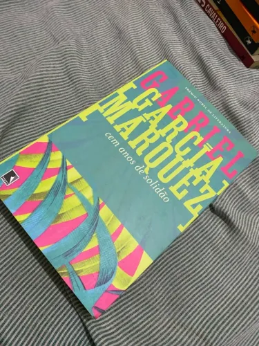 Cem anos de solidão - Gabriel García Márquez