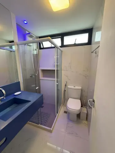 Vendo lindo apartamento com 1/4 em Alphaville 1 (MOBILIADO)