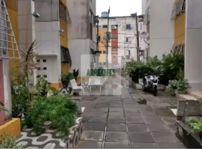 Apartamento com 2 dormitórios para alugar, 57 m² por R$ 2.000,00/mês - Imbiribeira - Recif