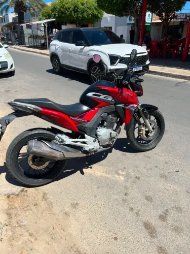 Vendo cb twister 250