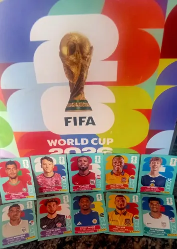 Vendo cartinhas da copa do mundo , mas com o valor delas ceparadas
