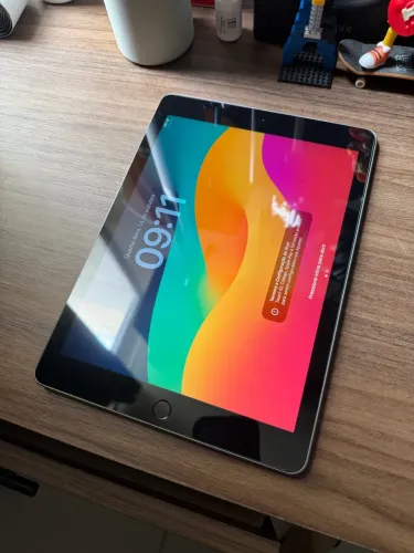 IPad 32gb 8th