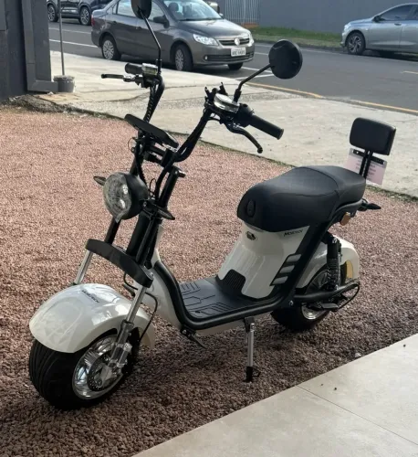 ? SCOOTER ELÉTRICA X12 PANDA 1000W - PRATICAMENTE NOVA!