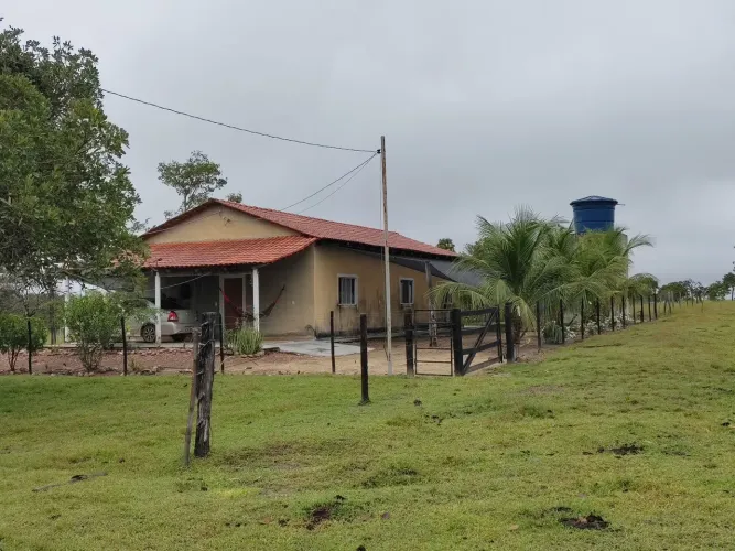 Vendo fazenda em Paranã TO com 272 ha