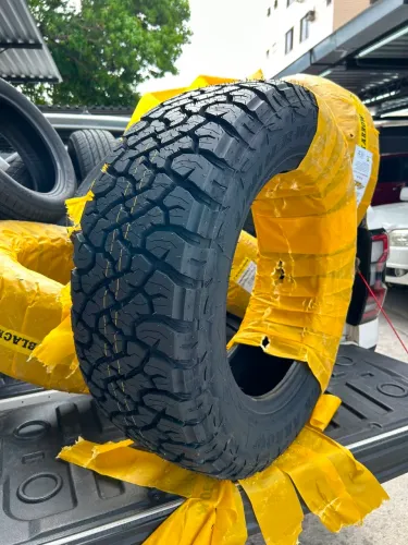 Pneu 265/60 R18 ARO 18 BLACKARROW A/T